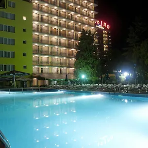 Varshava Hotel